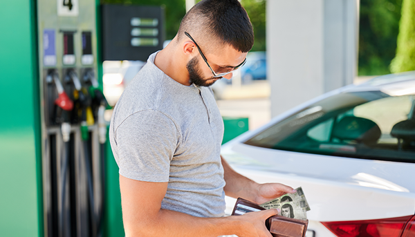 la-gasolina-en-efectivo-es-deducible