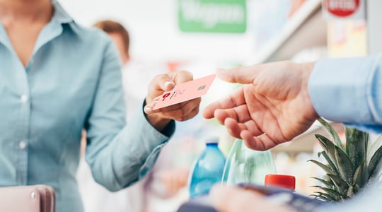 ¿Cómo dar vales de despensa a mis trabajadores?