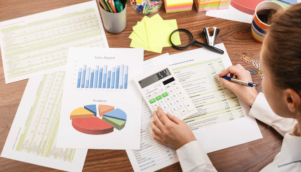 como-controlar-los-gastos-financieros
