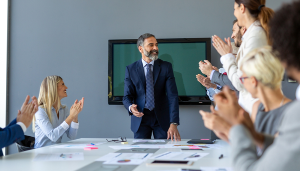 10-tips-para-fortalecer-la-lealtad-de-tus-empleados