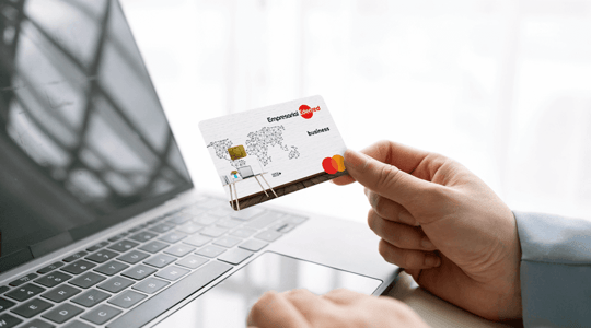 ¿Por qué las tarjetas empresariales son clave en tu cierre anual?