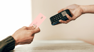 Cosas que no sabías que puedes comprar con vales de despensa