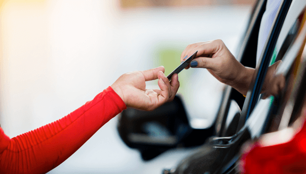 se-pueden-transferir-los-vales-de-gasolina