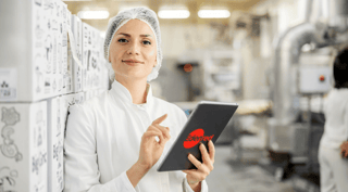 ¿Qué soluciones empresariales implementan las grandes industrias de alimentos?