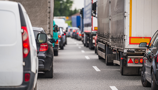 cuales-son-los-impactos-del-exceso-de-carga-de-combustible