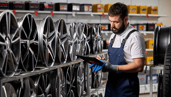 que-considerar-al-comprar-autopartes-edenred