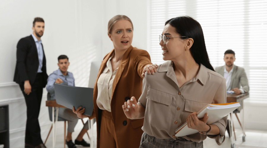 tipos-de-violencia-laboral