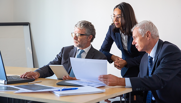 por que la revision de presupuestos esclave para el cierre anual