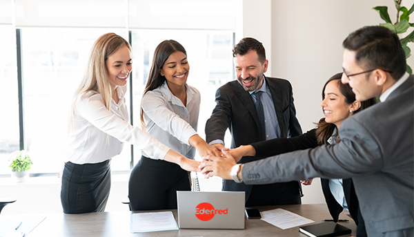 como-elegir-la-estrategia-de-reconocimiento-ideal-para-tu-equipo