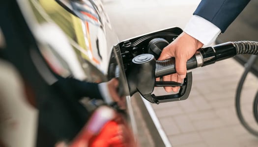 ¿Cómo deducir el consumo de gasolina?
