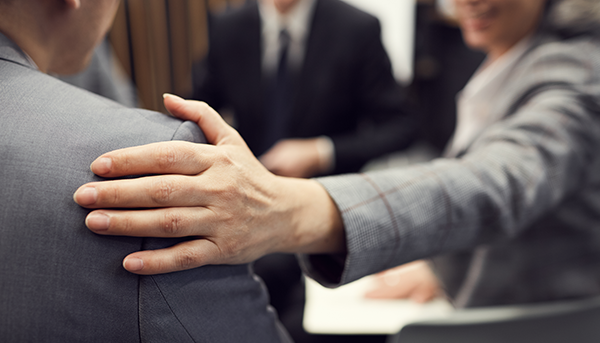 como mejorar la permanencia laboral en una empresa en 2026