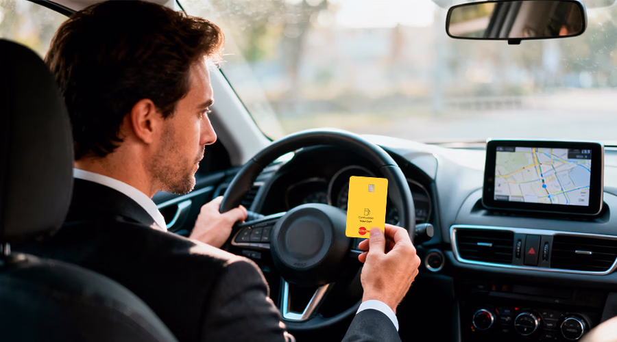 ¿Cómo controlo los límites de consumo por vehículo o colaborador?