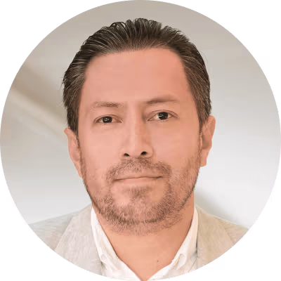 Cliente Ticket-Car satisfecho Cliente Ticket-Car satisfecho