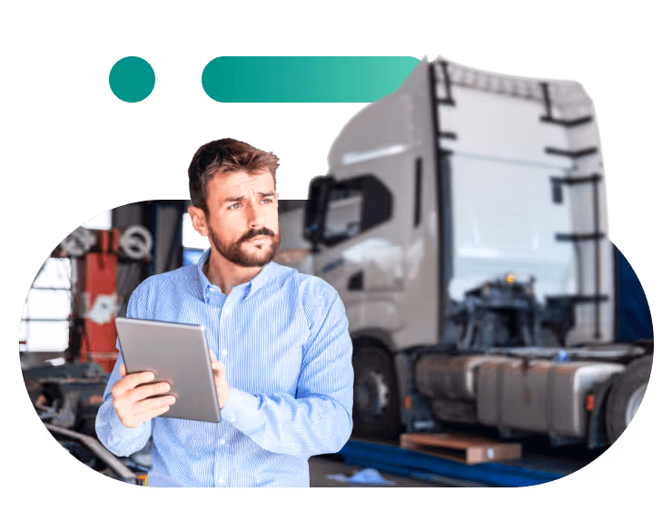 Administrador vigilando flotilla de reparto